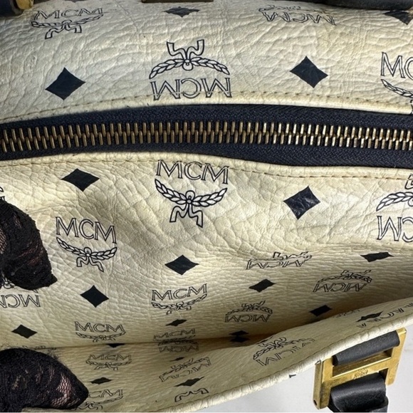 MCM White and Black Shoulder Bag - Picture 9 of 13